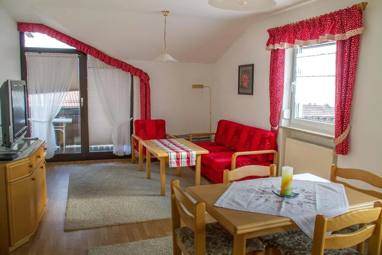 Ferienwohnungen am Hasenweg Ruhstorf an der Rott Apartment